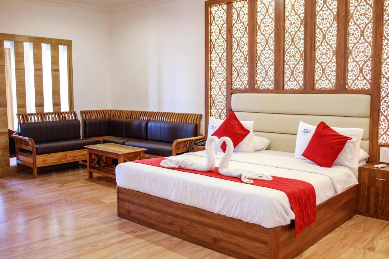 Thai Beach Resort Tiruchchendūr Eksteriør billede